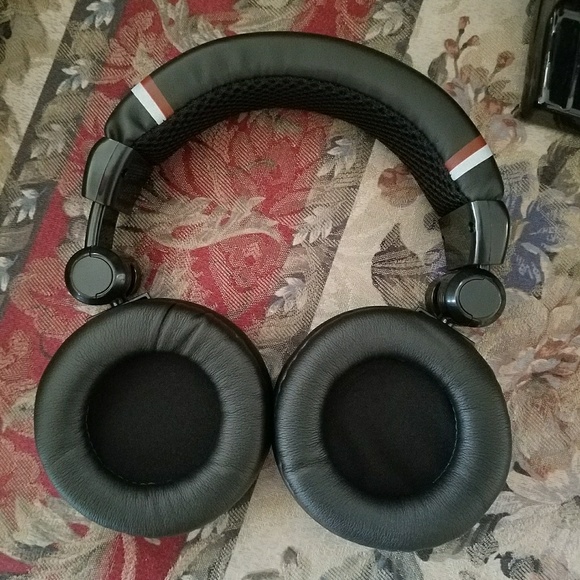 Pro dj headphones - Picture 7 of 8
